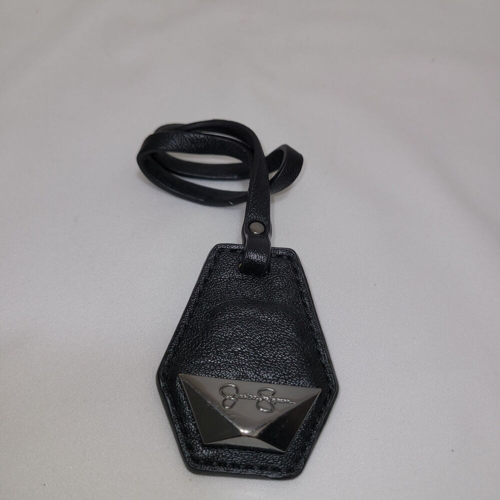 Jessica Simpson Purse Badge Black Luggage Tag Faux Leather Gunmetal Logo Travel